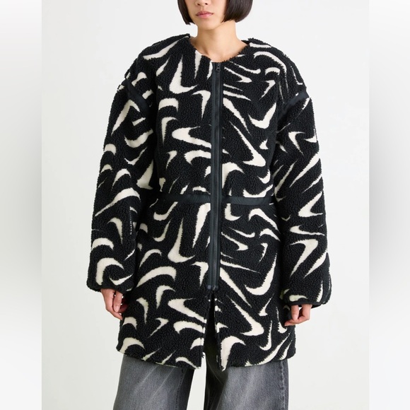 New Nike Loose Fit High-Pile Lightweight Cozy Full Zip Black Jacket-NWT-Size XXL - Picture 1 of 11